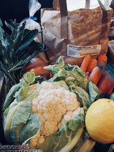 Load image into Gallery viewer, Christmas Veg Box